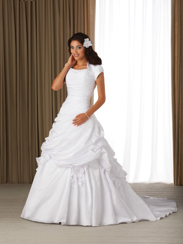 DressyBridal: Must-Have Traditional Ball Gown Wedding Dresses