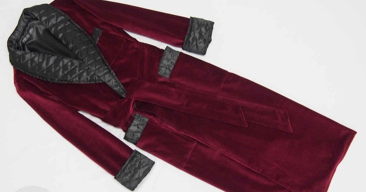 Men's Long Dressing Gowns in Red Velvet and Quilted Silk