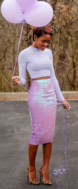 fashionable outfit idea / blush top + glitter pencil skirt and printed heels