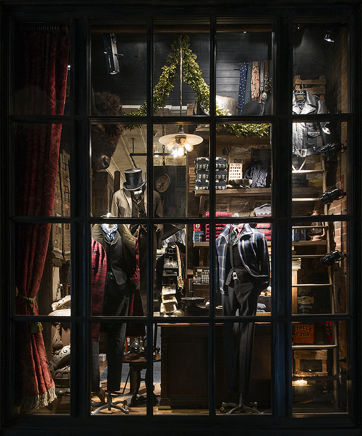 CHAD'S DRYGOODS: HOLIDAYS ARE COMING - DOUBLE RL