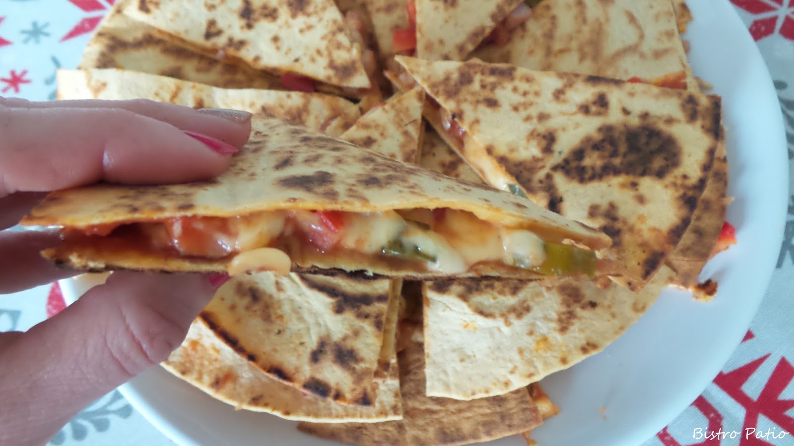 Bistro Patio Quesadilla zapiekana tortilla z szynką i serem