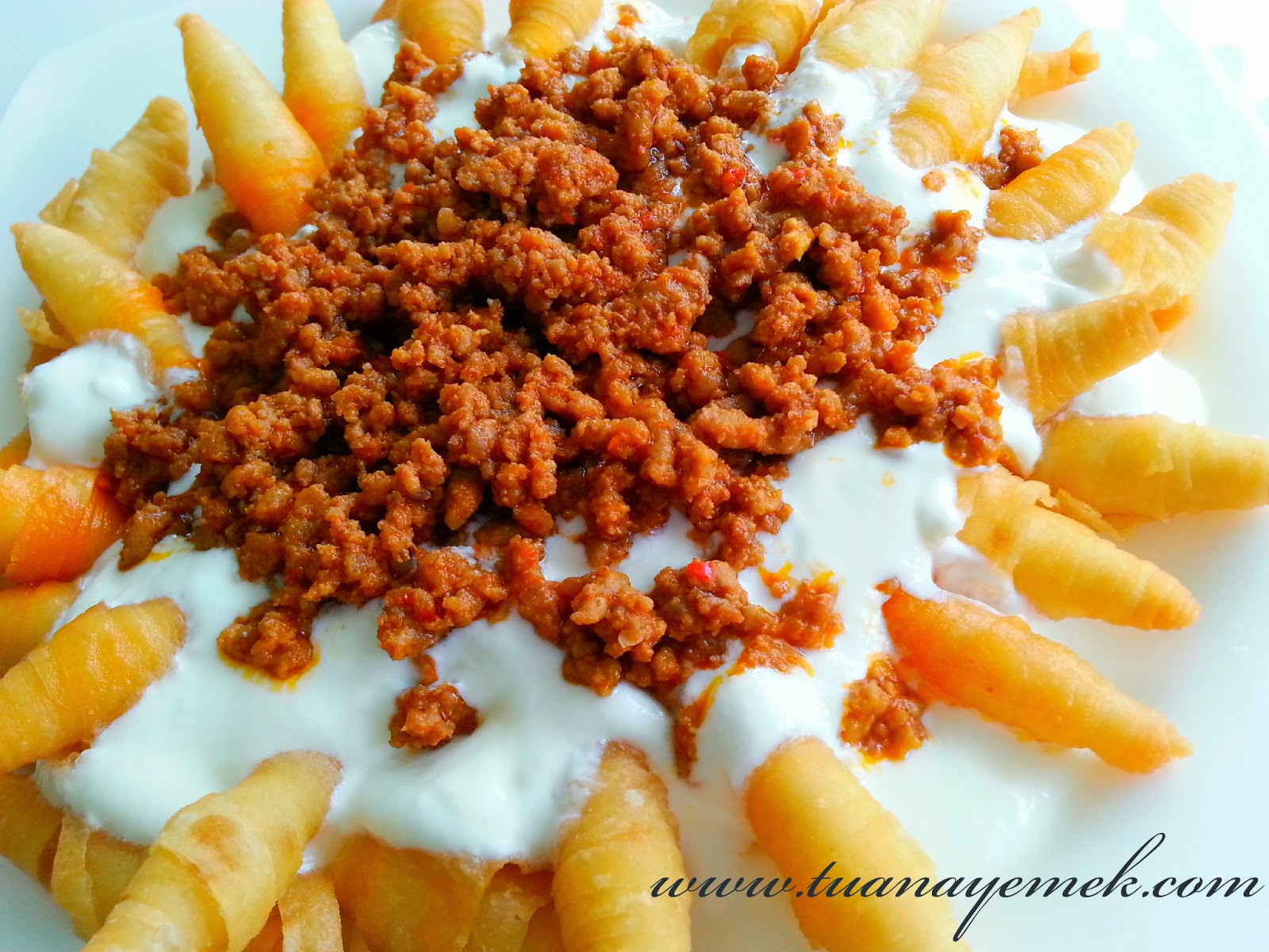 Pirinç Yufkası Sarma (Etli) Pirinç Yufkası Sarma (Etli)