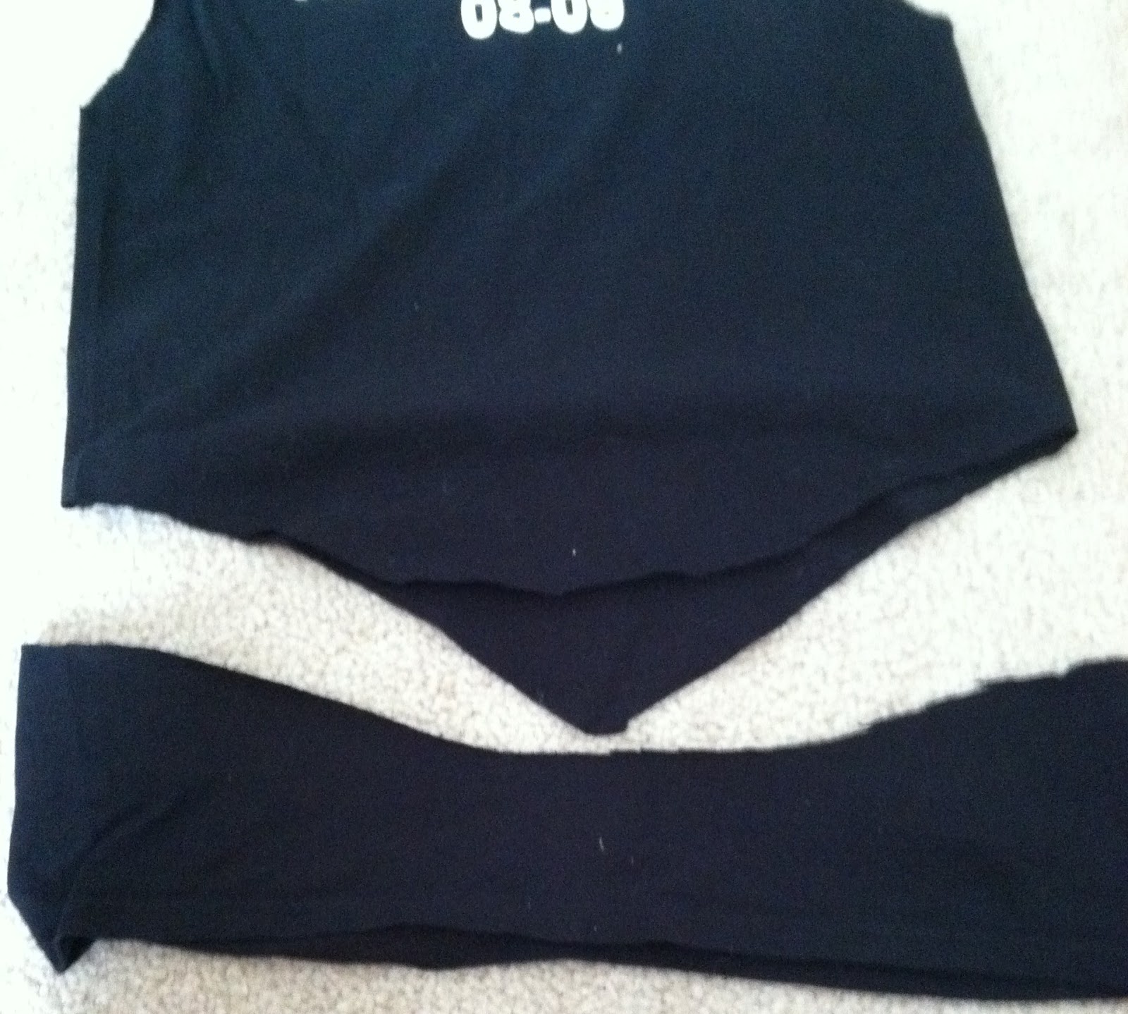 how to wear shirts that tie in the front