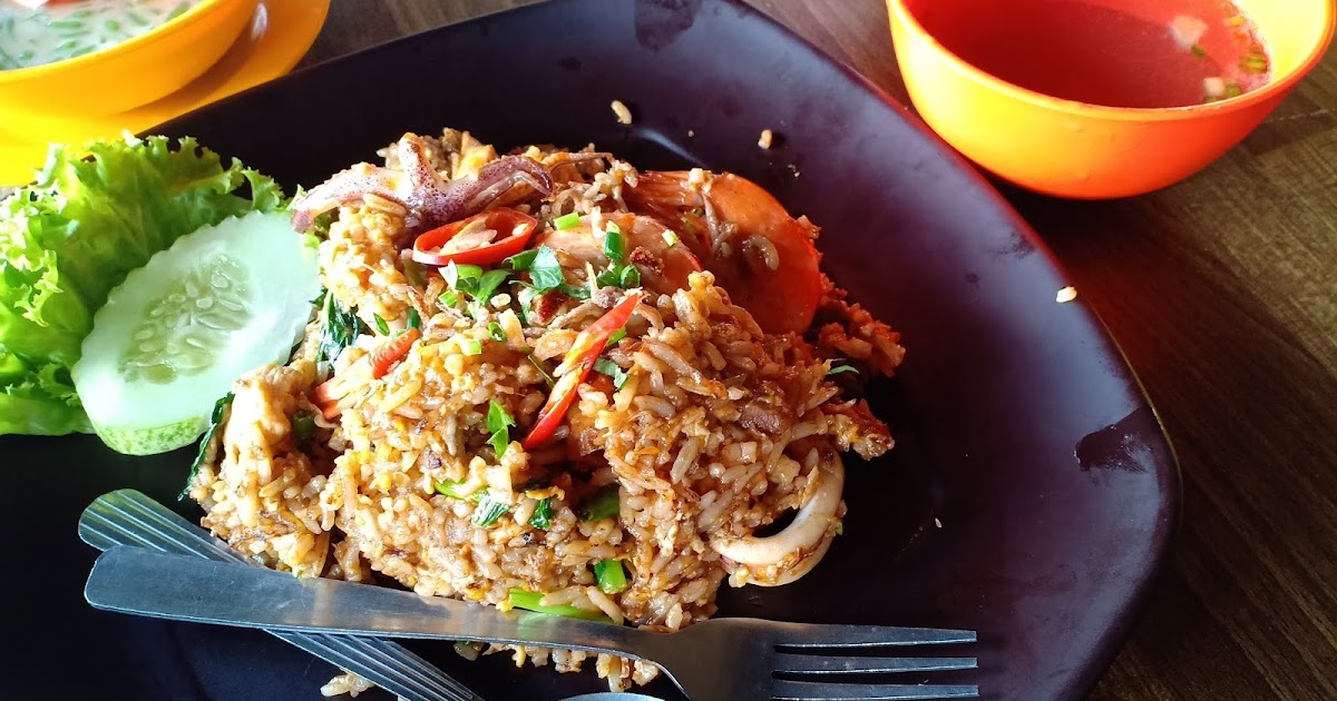 Makan Tengahari di Restoran Rimbun Mat Top Sungai Petani