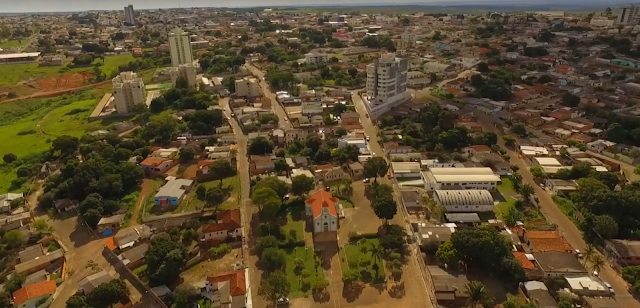 No Entorno de Brasília, Cristalina é uma das cidades que mais se desenvolvem economicamente...