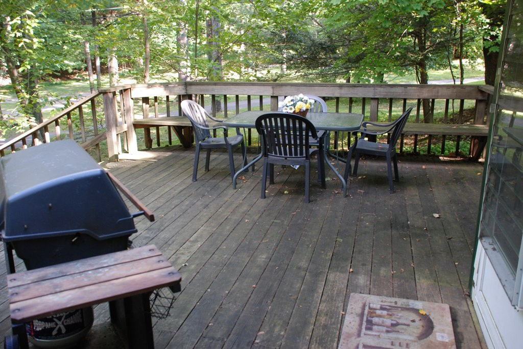 Pine Lake Park Cooperative, a Summer Community and Former Bungalow