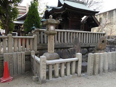 大阪天満宮・大将軍社 永代常夜燈