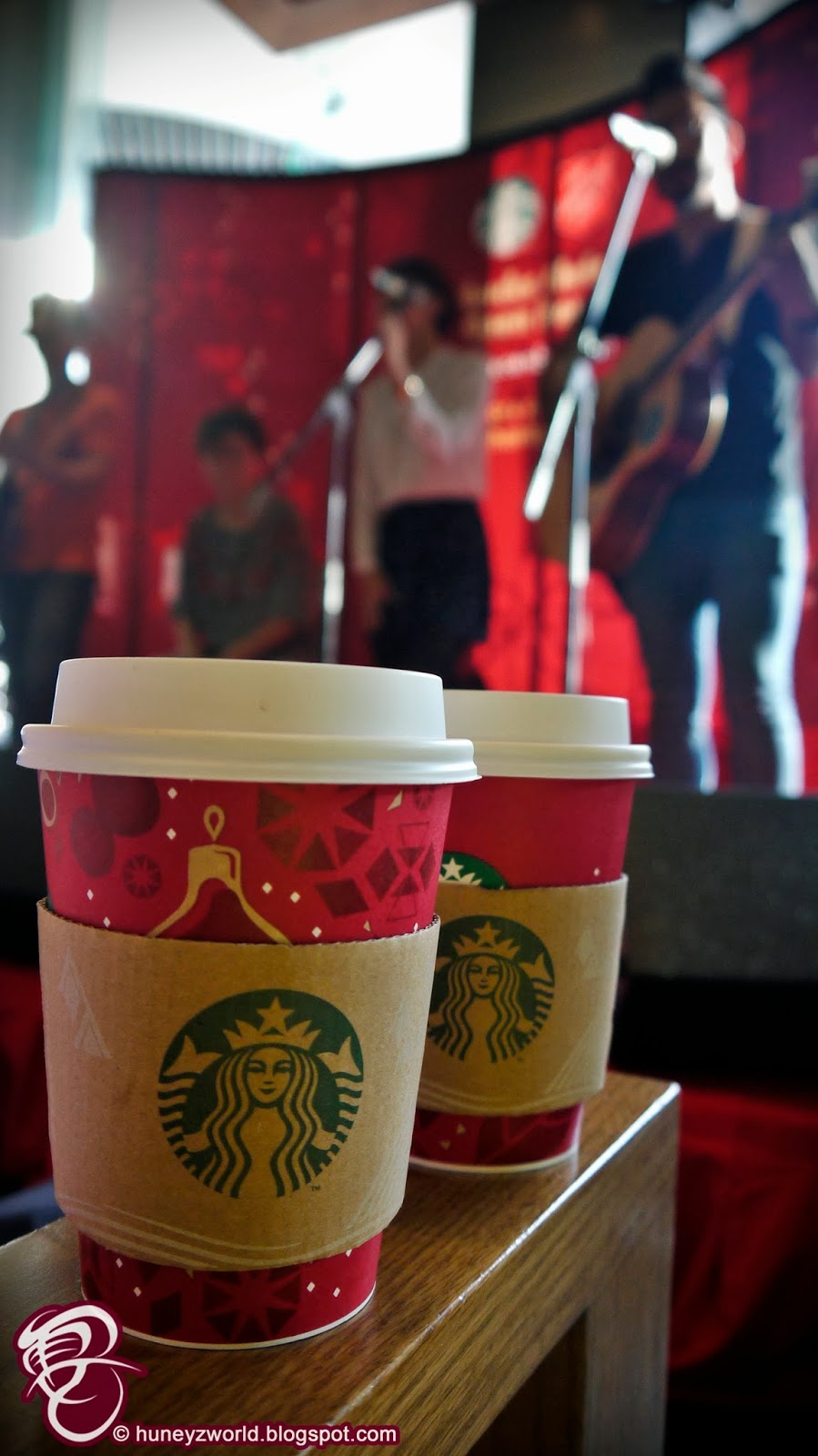 Is starbucks open on christmas Starbucks Christmas Open House 2013 ~ Huney'Z World