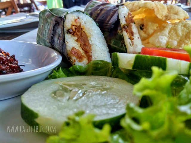 Nasi Bakar Jamur La Taverna