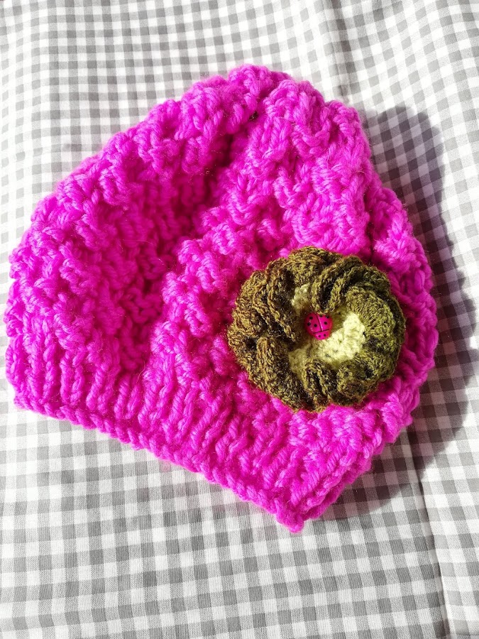 en tardesconalma.blogspot.com encontrarás tutoriales, recetas fácilies, diy y mucho más.