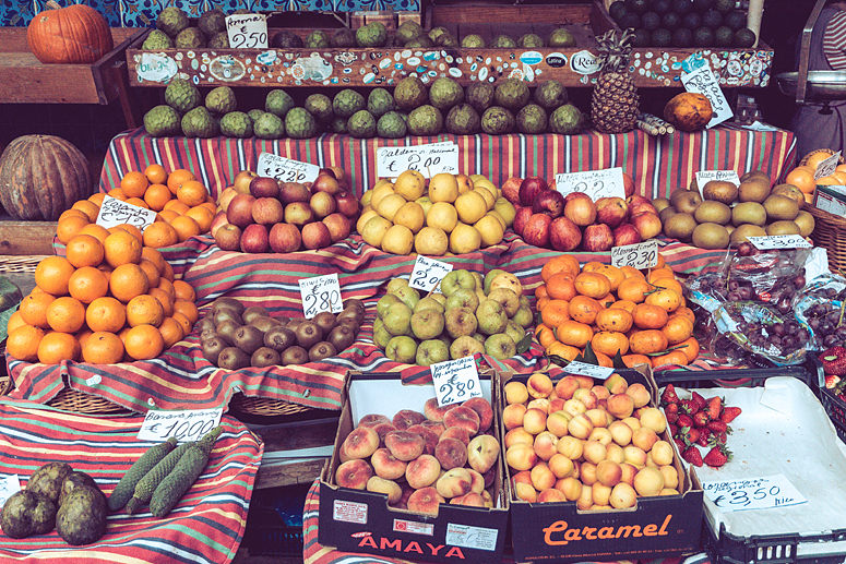 Owoce tropikalne na Mercado dos Lavradores Funchal