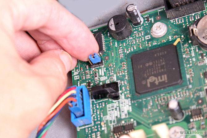 Cara Clear CMOS Dengan Tepat dan Benar