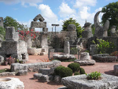 Una foto di Coral Castle