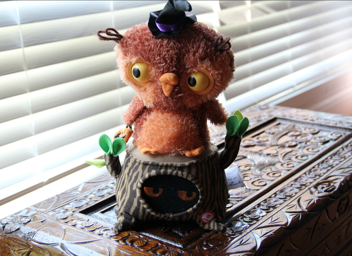 hallmark halloween plush 2021