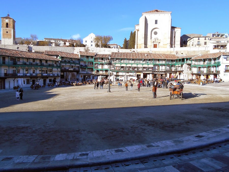 Plaza Mayor de Chinchón, dónde se rodó la escena de Cantinflas toreando en "La vuelta al mundo en 80 días".