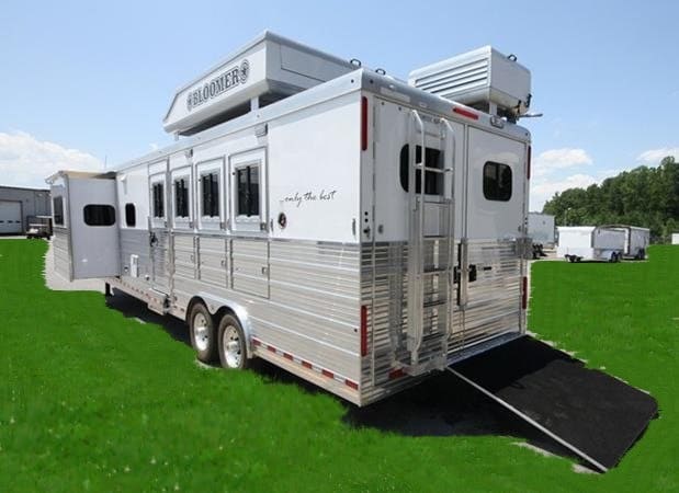Recommendation of Best Travel Trailer for Full Time Living Recommendation of Best Travel Trailer for Full Time Living
