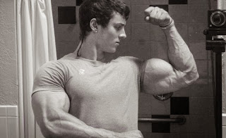 Zach Zeiler - Male Fitness Model | Bodybuilding and Fitness Zone