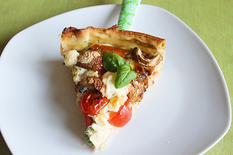 wunderbare Fantasie: Tomaten Mozzarella Quiche mit Champignons