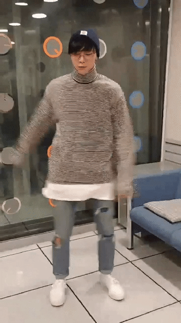 요즘 아이돌 사이에서 유행하는 춤 | 인스티즈