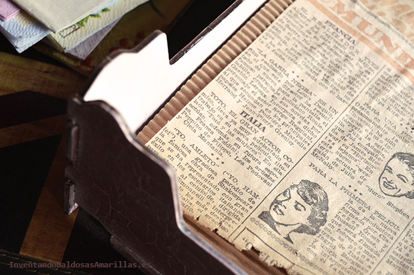 Decorar cajas de fresas con papel