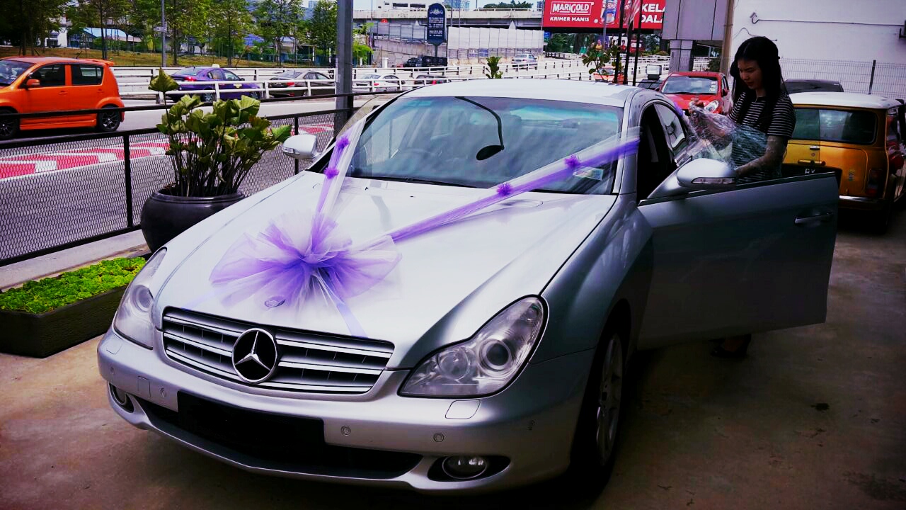 Redorca Malaysia Wedding And Event Car Al Mercedes Cls350 Mercedes Cls350 With Purple White Decor