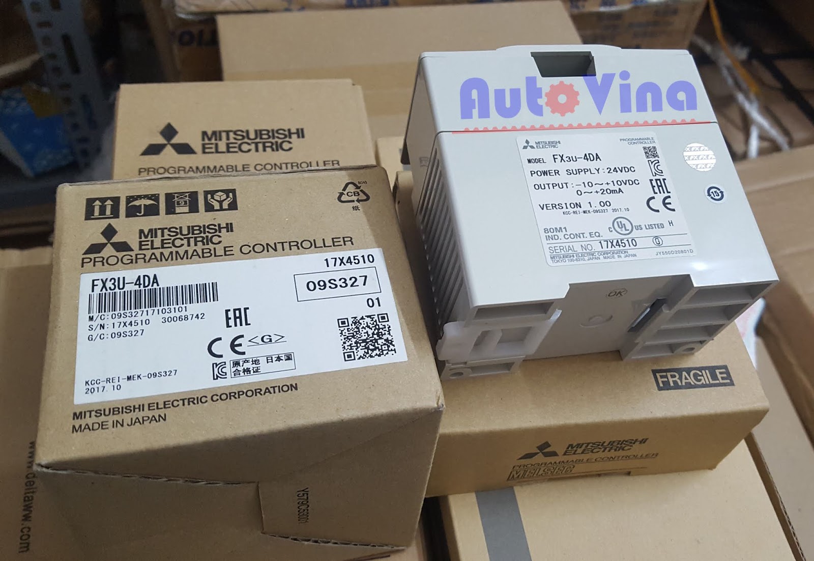 Vỏ hộp Module PLC Mitsubishi FX3U-4DA Module analog PLC Mitsubishi hàng mới new 100% Full box Module PLC Mitsubishi FX3U-4DA