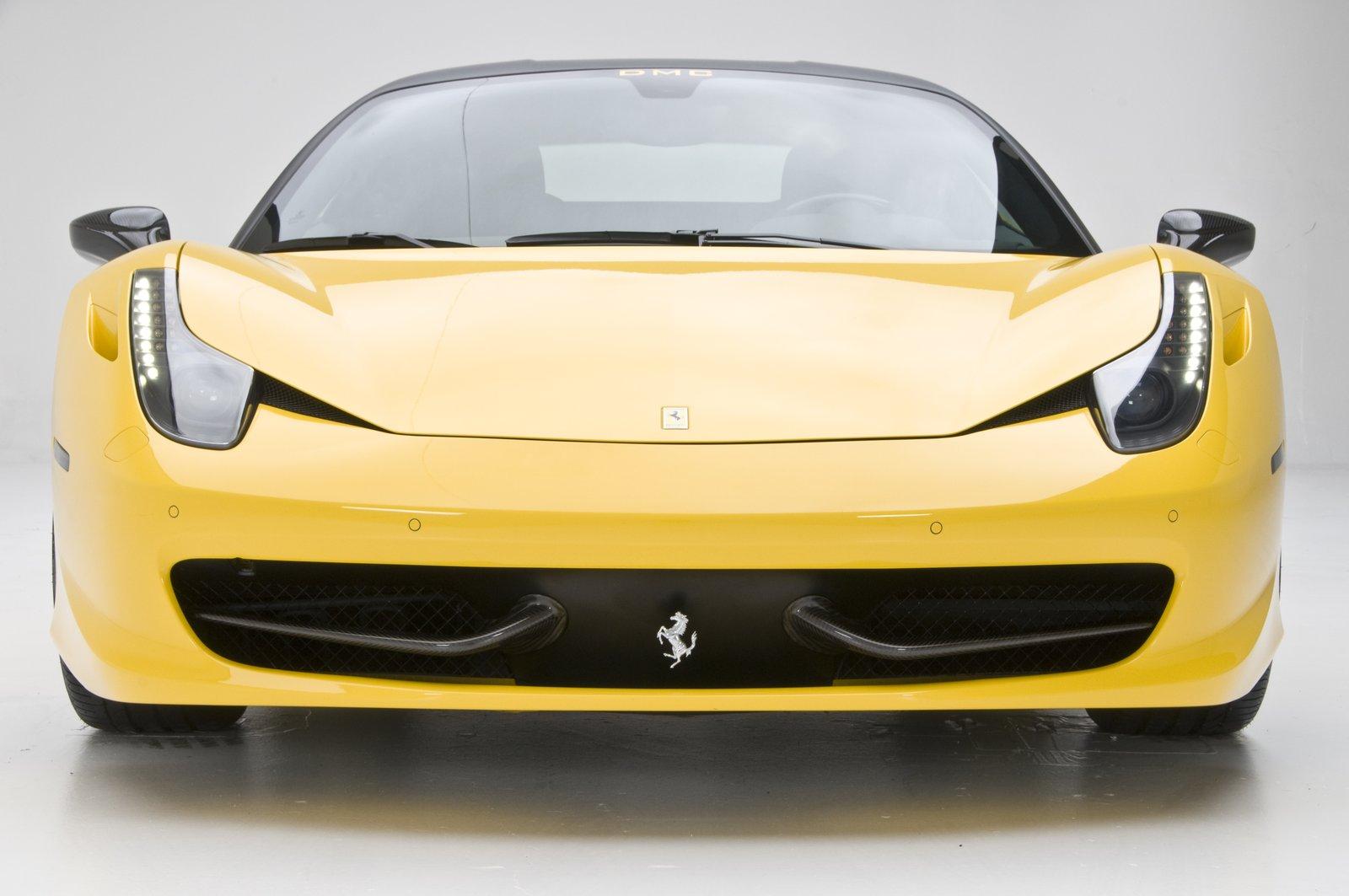 Машина Ferrari 458 Italia