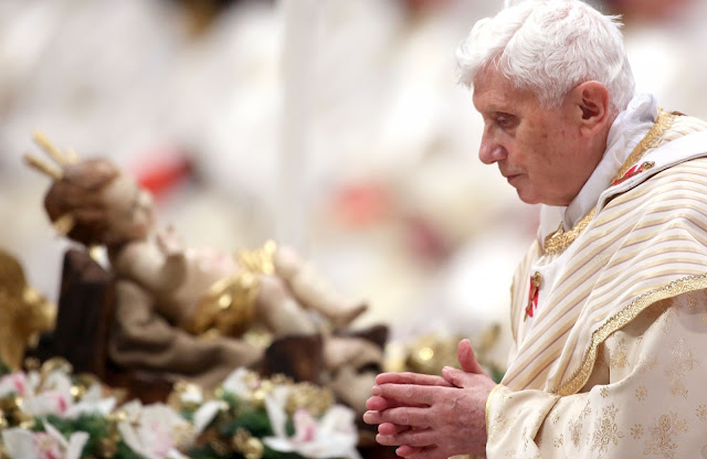 Imagenes de Papa Benedicto XVI Orando, Aloisius Ratzinger