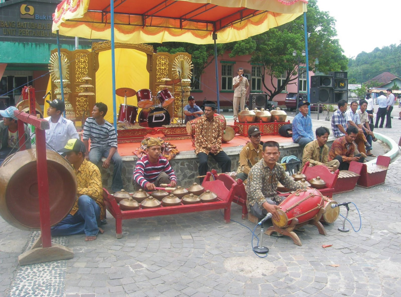 Campur Sari juga berkembang di Sawahlunto Palanta Budaya Campur Sari juga berkembang di Sawahlunto Palanta Budaya