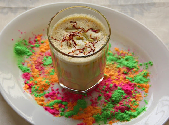 Celebrate Holi With Tunn Singh's Toli Celebrate Holi With Tunn Singh's Toli