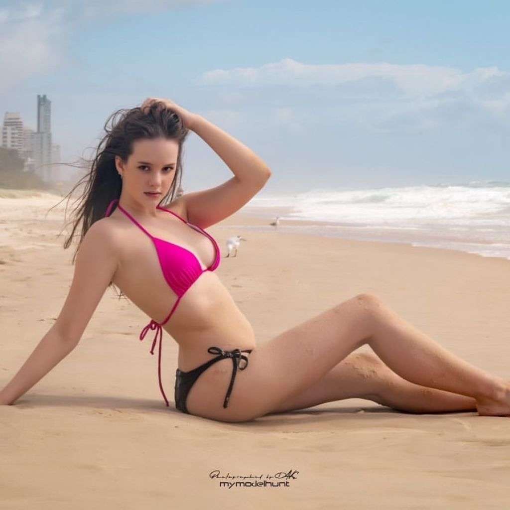 Isabella Ardley – Sexy Bikini on the Beach Photoshoot - Bikini & Lingerie
