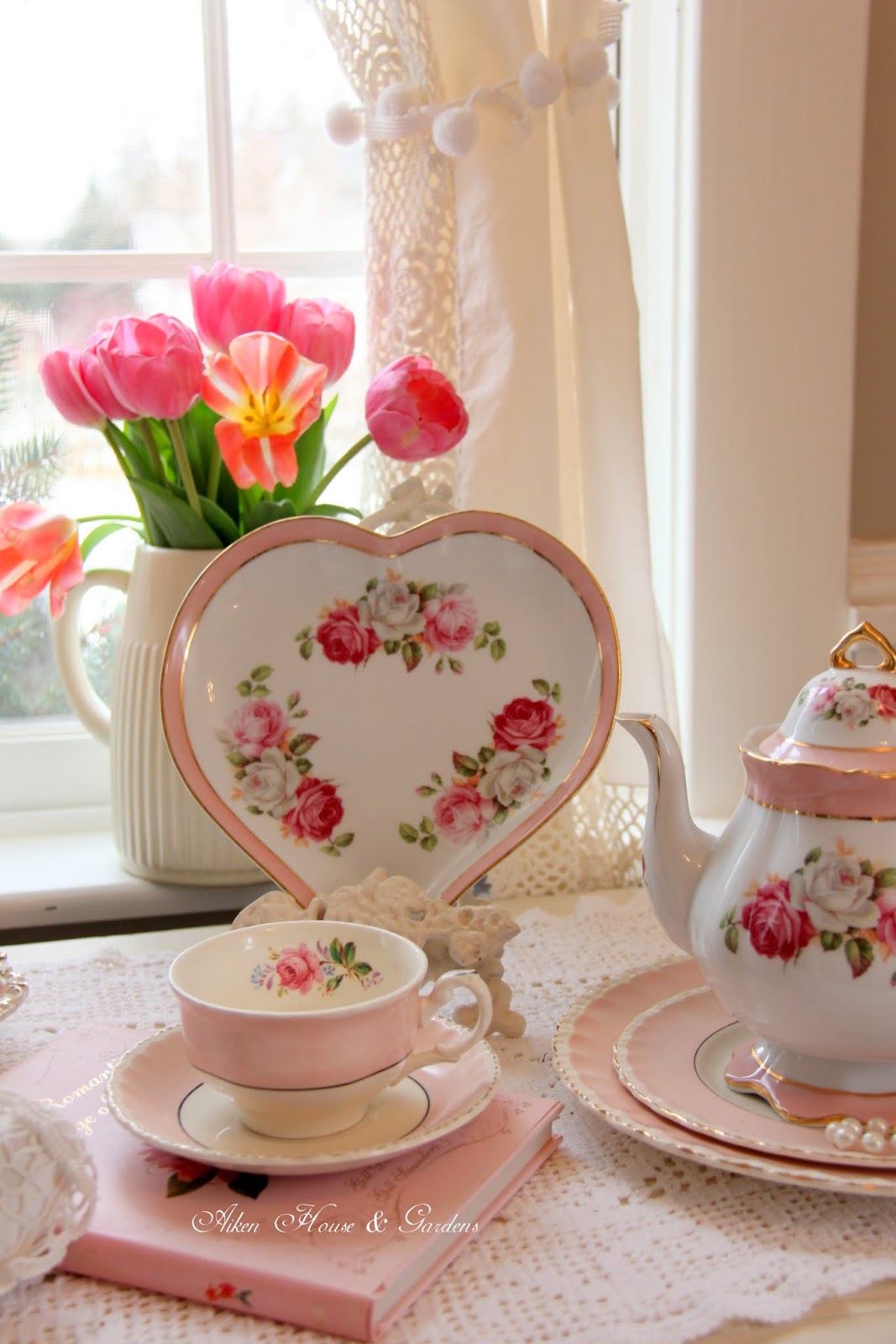 Aiken House & Gardens Romantic Tea Time