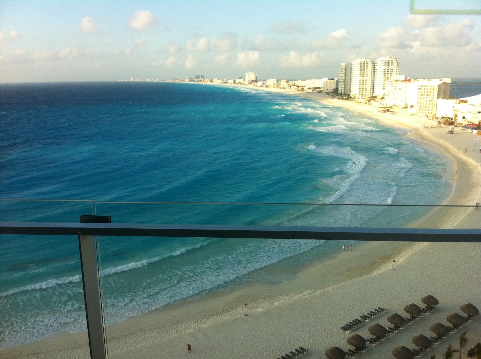 Vacation Once in a Lifetime: cancun --> havana