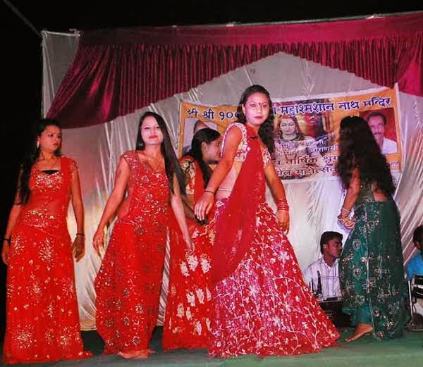 sex workers ritual dance at manikarnika ghat