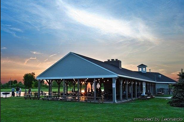 Marblehead Wedding Venues Lake Erie Islands Resort And Marina Wedding Marblehead Wedding Venues Lake Erie Islands Resort And Marina Wedding