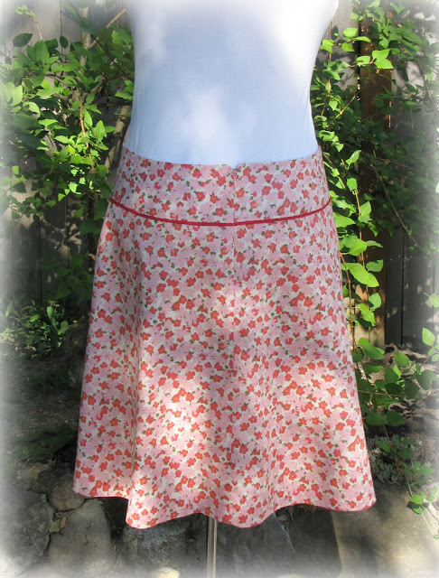 Charise Creates: Vintage Floral A-Line Skirt - Super Online Sewing ...