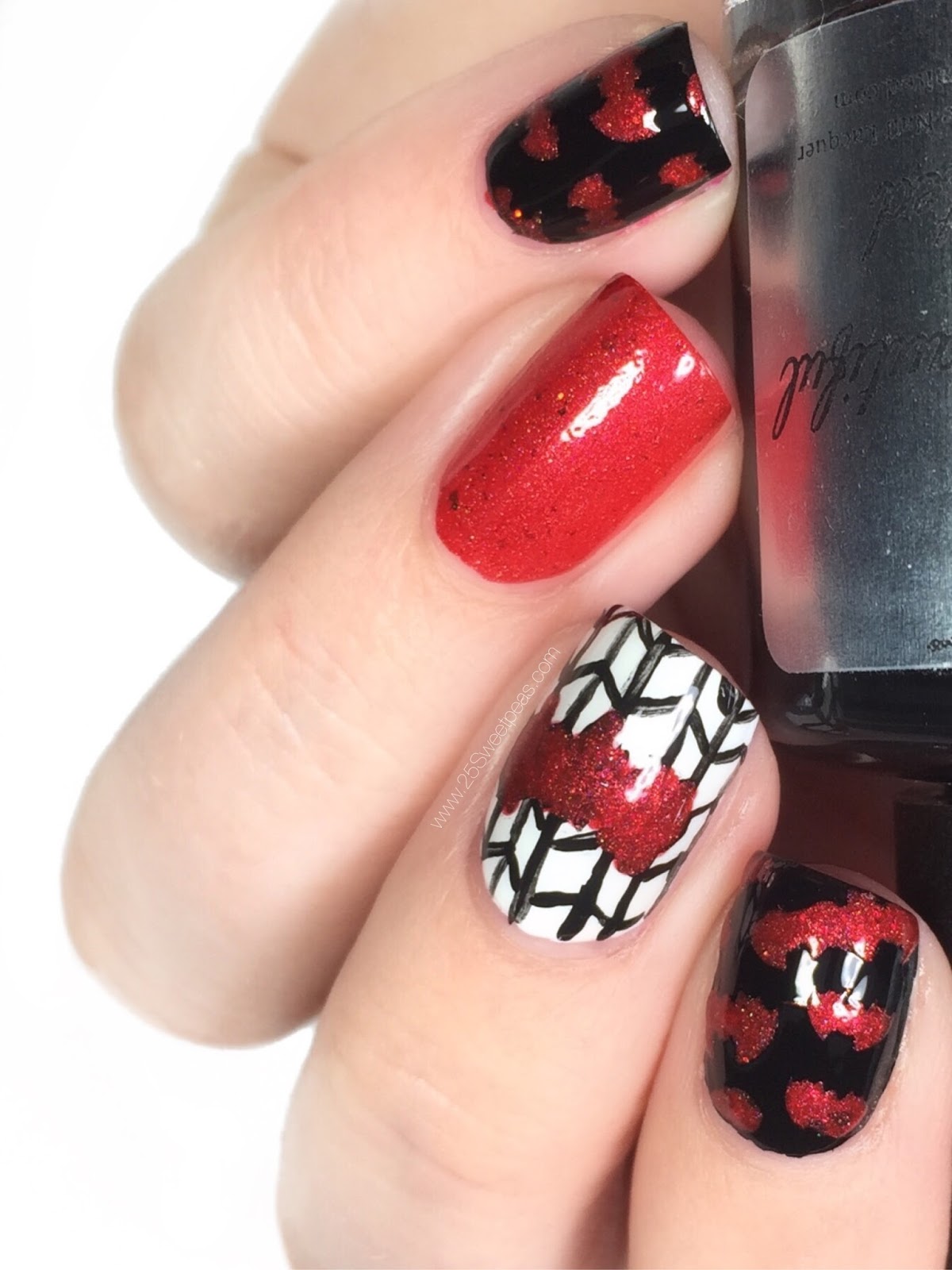 Halloween Nail Art Getting Batty 25 Sweetpeas