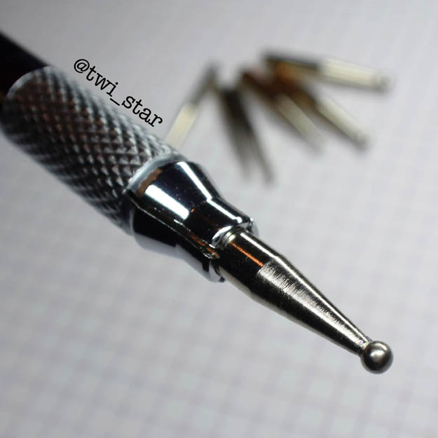 Winstonia Store Dotting Tool review and leopard nail art