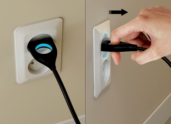 Here Are 12 Smart Uses Of Ordinary Objects. You Won't Believe Your Eyes! - Not only is this plug easy to unplug, but it also glows to remind you that it's plugged in.