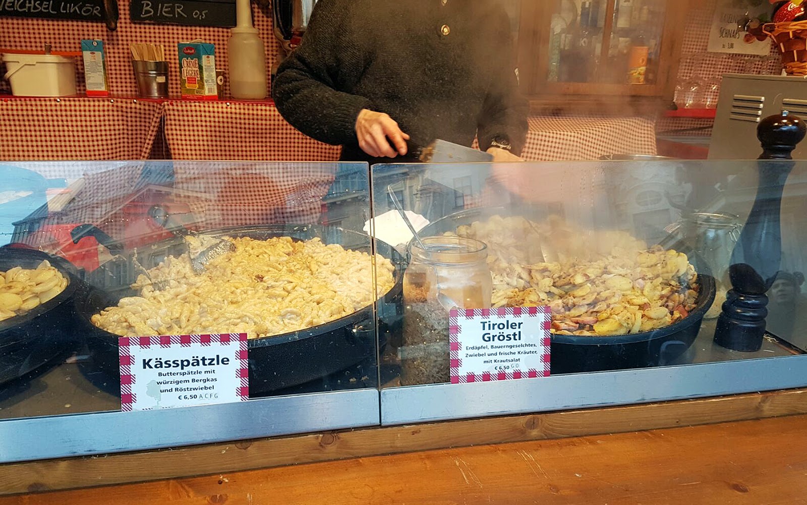 Euriental | luxury travel & style | weekend in Vienna, Austria, Christmas market