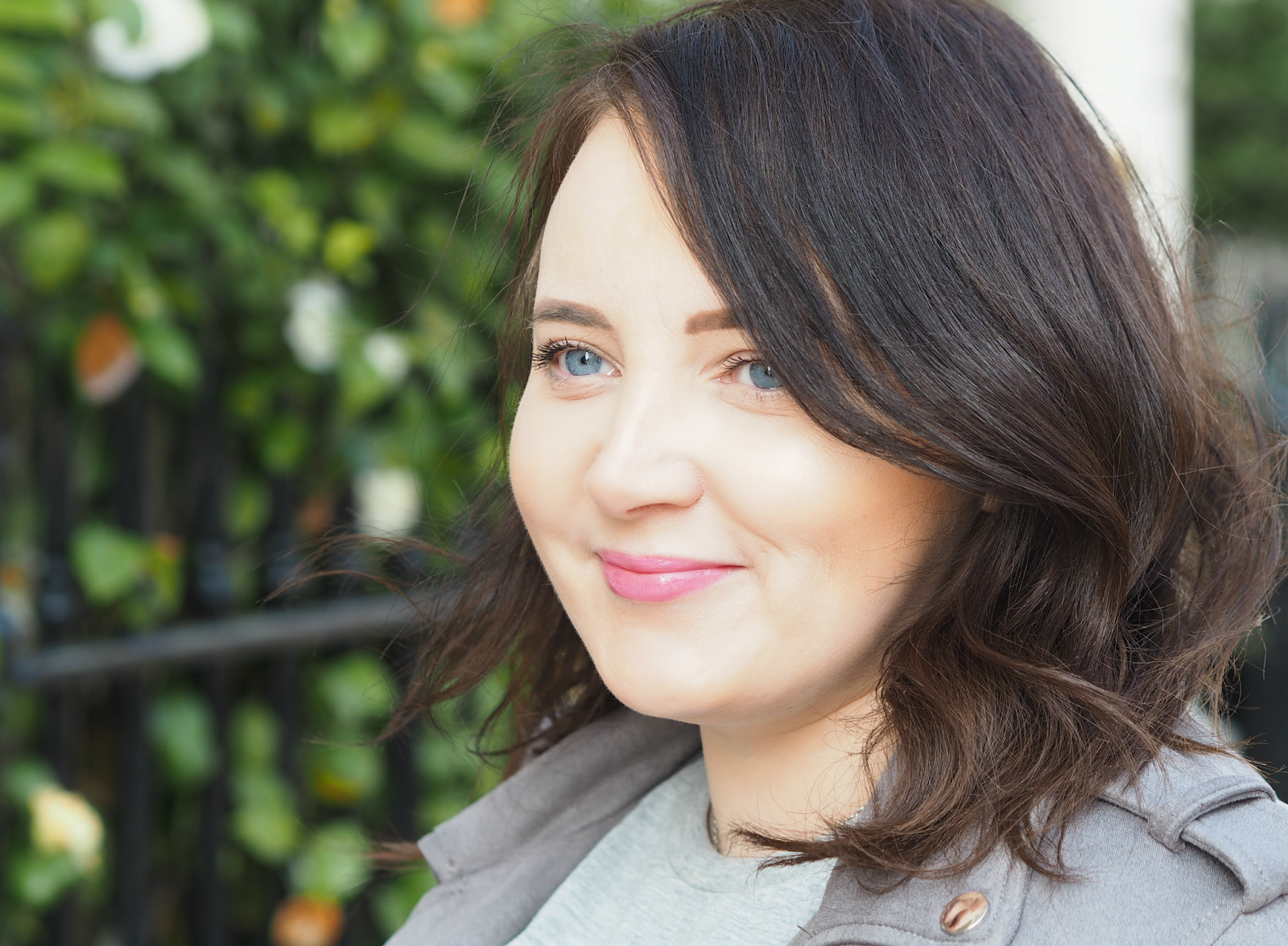 Can Airbrushing Your Foundation On Really Provide A Superior Finish