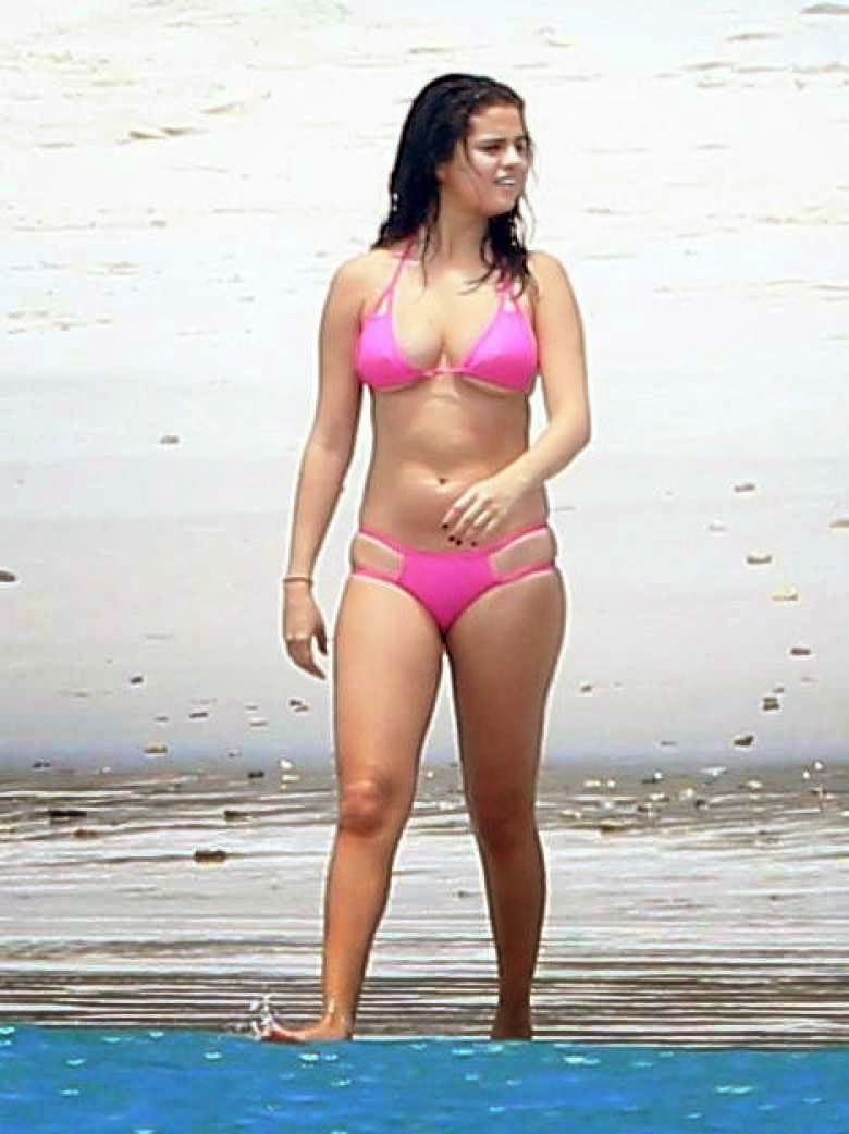 Bikini Pictures Of Selena Gomez 87