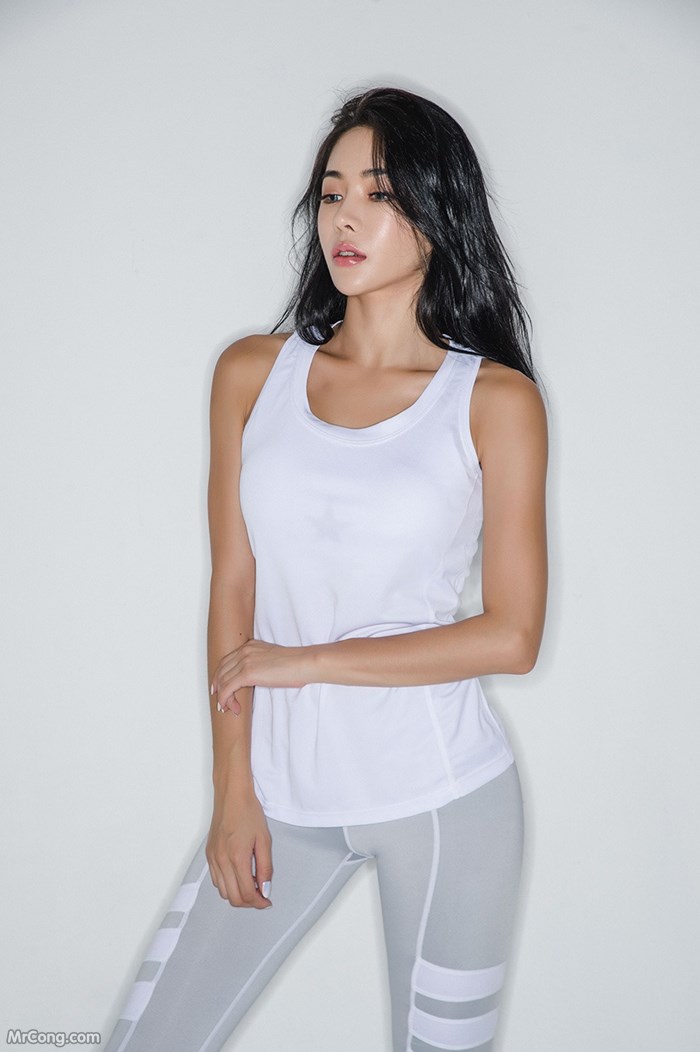 The beautiful An Seo Rin shows off her figure with a tight gym fashion (273 pictures) photo 2-12