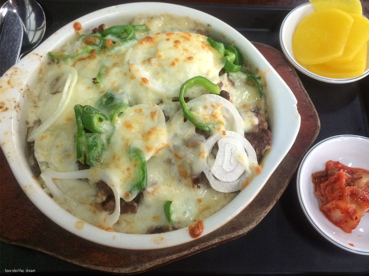 South Korea, Seoul, Sinchon, YISS 2014, Yonsei University, Student Union lunch - Bulgogi gratin
