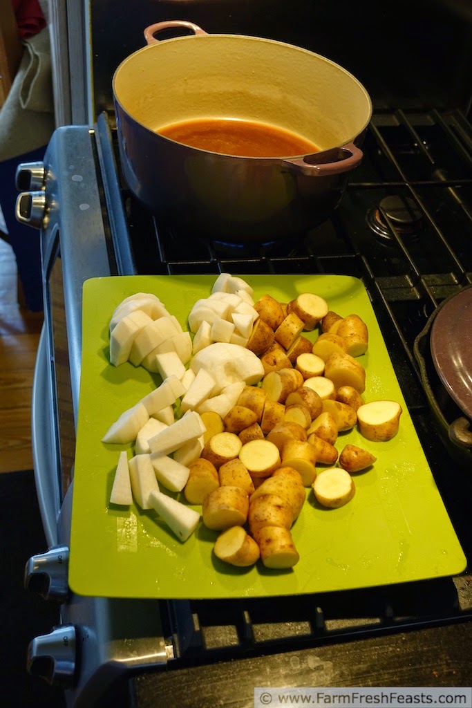http://www.farmfreshfeasts.com/2015/03/braised-turnips-with-potatoes-and.html