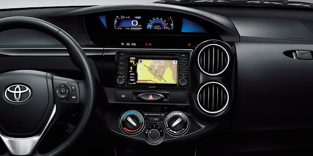 Toyota Etios Automático 2017 - interior