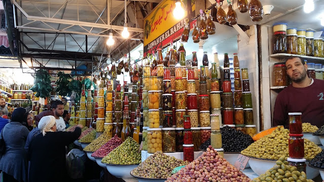 Encurtidos en el Zoco de Marraquech