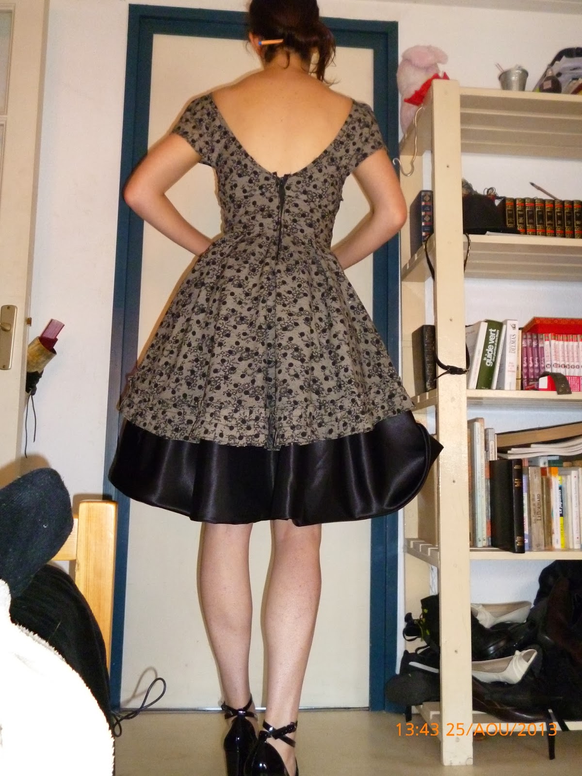 atelier des lys glorieux Robe baby doll dentelle chocolat