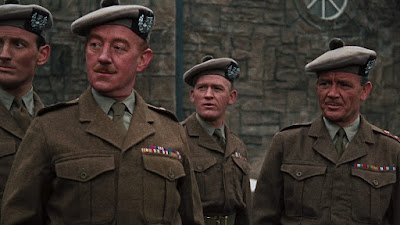 Tunes Of Glory 1960 Alec Guinness Image 5