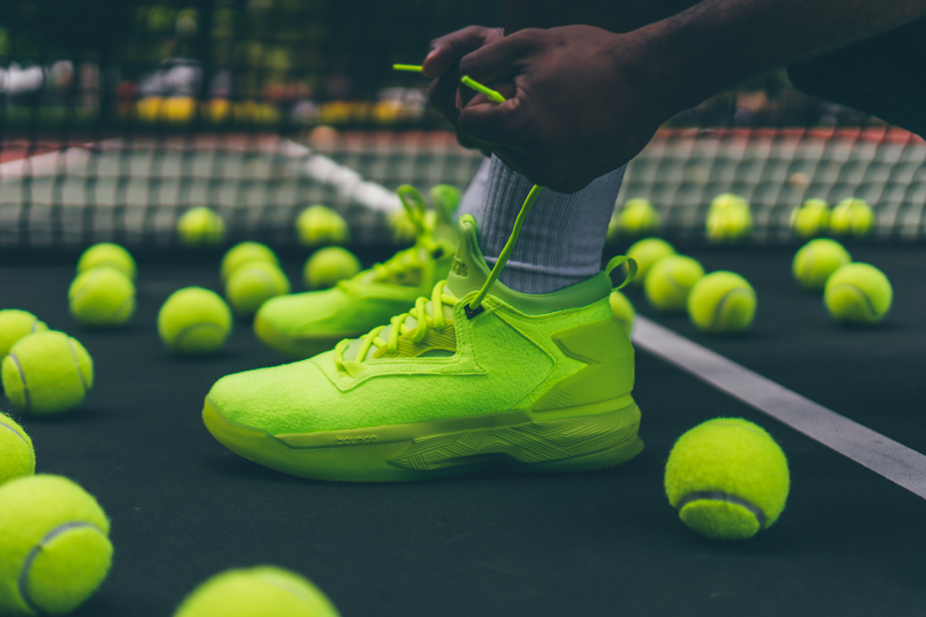 lime green tennis